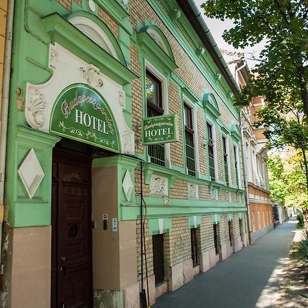Budapest Garden Hotel Budapesta Exterior foto