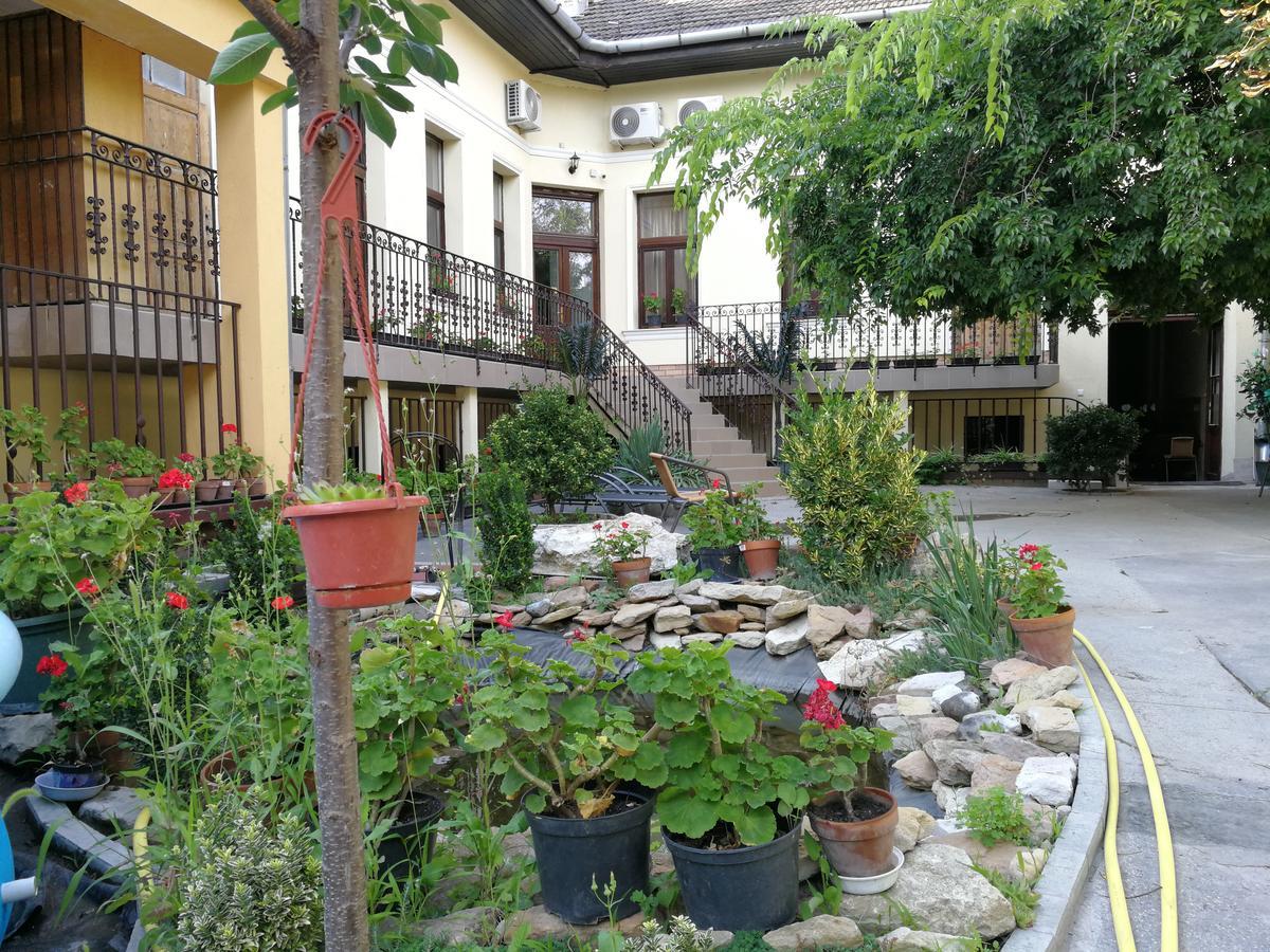 Budapest Garden Hotel Budapesta Exterior foto