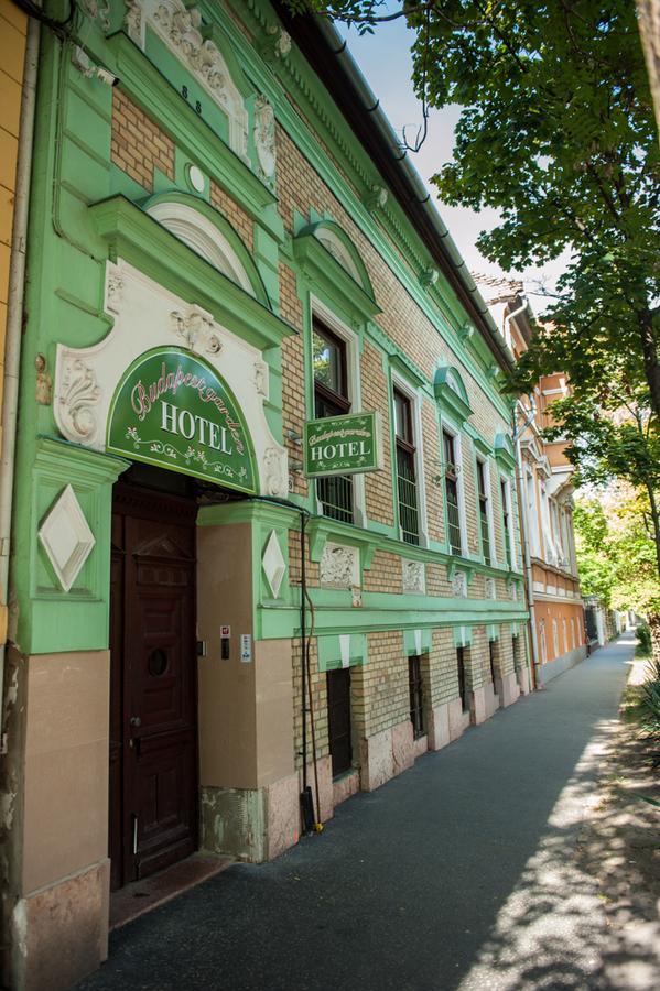 Budapest Garden Hotel Budapesta Exterior foto